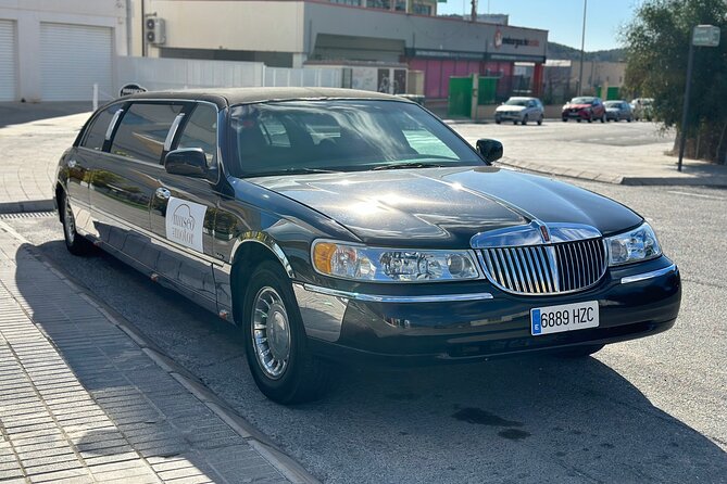 Guided Tour of the Motor Museum With Limousine Transportation - Quick Points