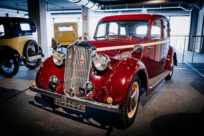 Guided Tour of the Motor Museum With Limousine Transportation - Gourmet Food Options