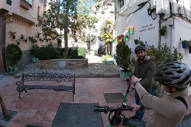 Guided Tour of the Old Town Estepona - Good To Know
