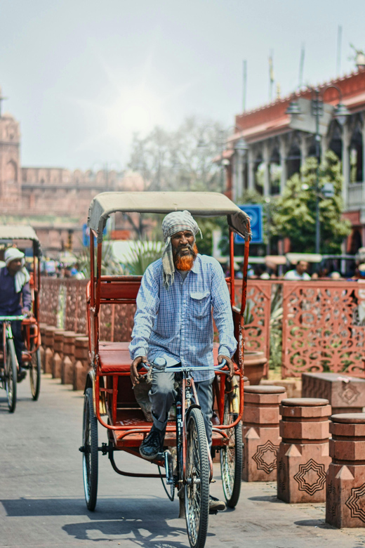 Guided Tour: Red Fort Light & Sound Show With Guide - Experience Highlights