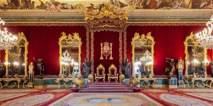 Guided Tour - Royal Palace Madridc - Language Options