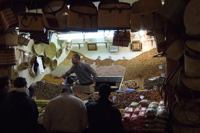 Guided Tour: Secret Garden and the Great Souk of Marrakech. - Booking and Cancellation