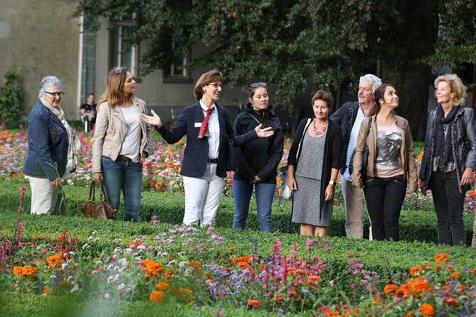 Guided Tour Through the Old Town of Chur - Inclusions