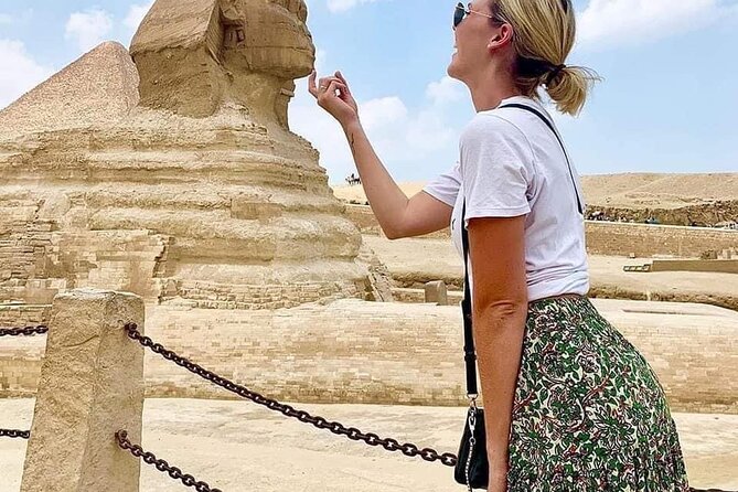 Guided Tour to Giza Pyramids and the Great Sphinx . With Lunch - Exploring the Giza Pyramids