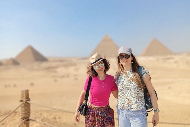 Guided Tour to Giza Pyramids and the Great Sphinx . With Lunch - Encounter With the Great Sphinx