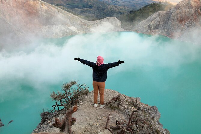 Guided Tour to Ijen Crater Blue Fire - Highlights of the Ijen Crater Trek