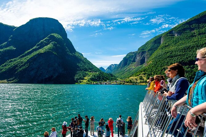 Guided Tour To Nærøyfjorden, Flåm And Stegastein - Viewpoint Cruise - Cancellation Policy
