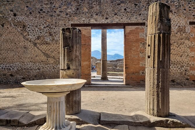 Guided Tour to Pompeii From Sorrento - Transportation and Accessibility