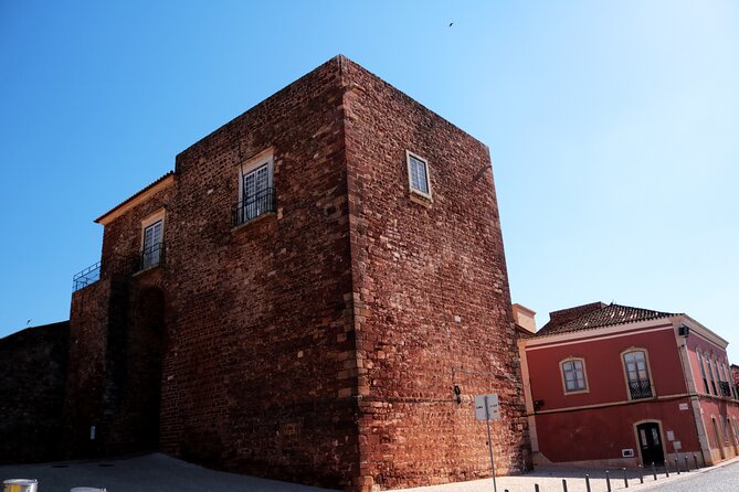 Guided Tour to Silves the Islamic Capital of the Algarve - Tour Meeting Point and Duration
