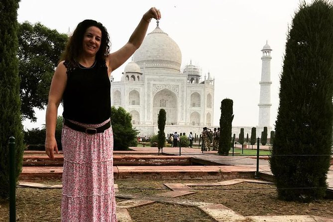 Guided Tour to Tajmahal & Wildlife SOS With Transports From Delhi - Pricing and Cancellation