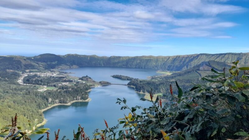 Guided Tour to the Green & Blue Lake of Sete Cidades - Scenic Viewpoints