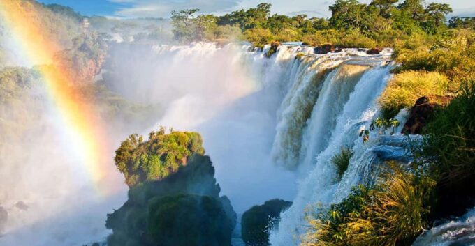 Guided Tour - Trip to the Argentine Waterfalls - Transportation and Accessibility