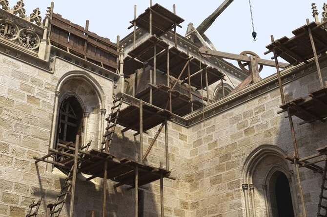 Guided Tour Virtual Reality Granada Cathedral - Expert Guide Expertise