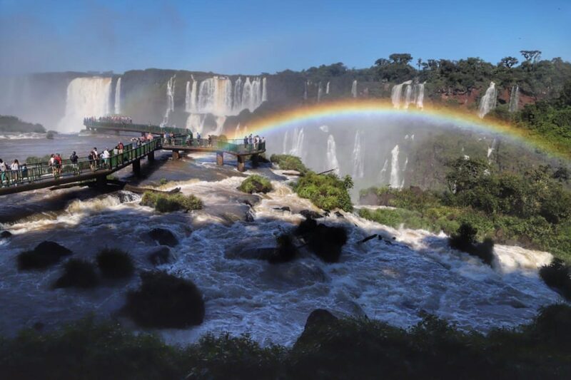 Guided Tour: Waterfalls Brazil and Bird Park - Tour Itinerary
