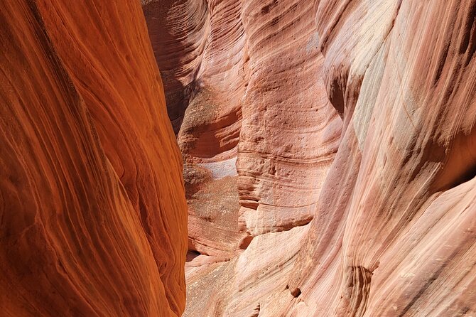 Guided Tours in Southern Utahs Slot Canyons, Indian Ruins, and National Parks. - Group Size Requirements
