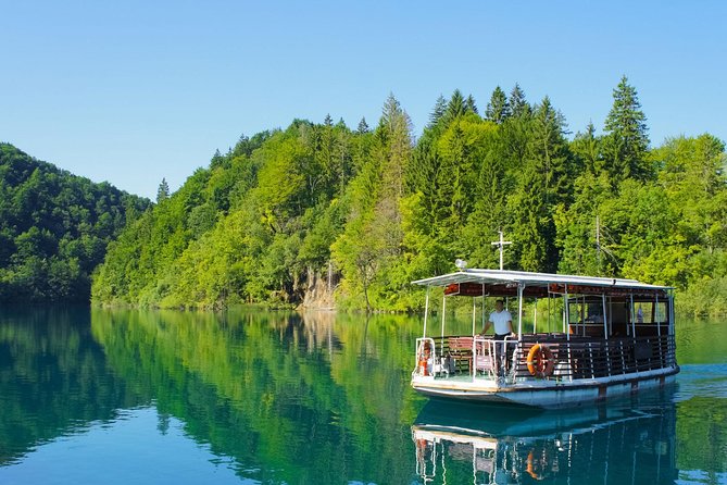 Guided Transfer From Split to Zagreb With Plitvice Lakes Stop - Pricing and Entrance Fees