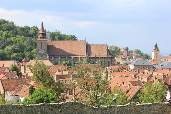 Guided Visit in Spanish to the Medieval Center of Brasov (Native Spanish Guide). - Exploring the Medieval Center