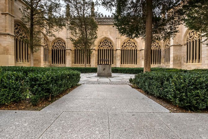 Guided Visit Meet the Lady of the Cathedrals / Guided Visit to Cathedral - Pricing Information