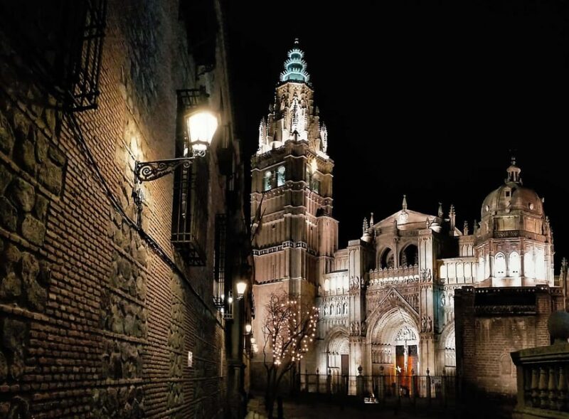 Guided Visit Through Imperial Toledo - Booking and Cancellation Policy