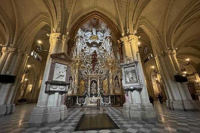Guided Visit to the Cathedral of Toledo - Visiting the Cathedral