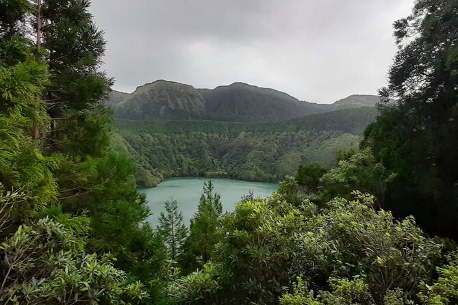 Guided Visit to the Crater and Volcano of Lagoa Das Sete Cidades - Meeting and Pickup