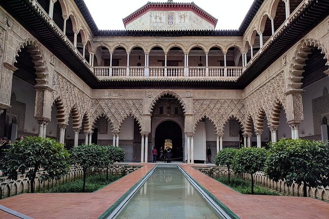 Guided Visit to the Real Alcázar of Seville With Admission Included - Key Points
