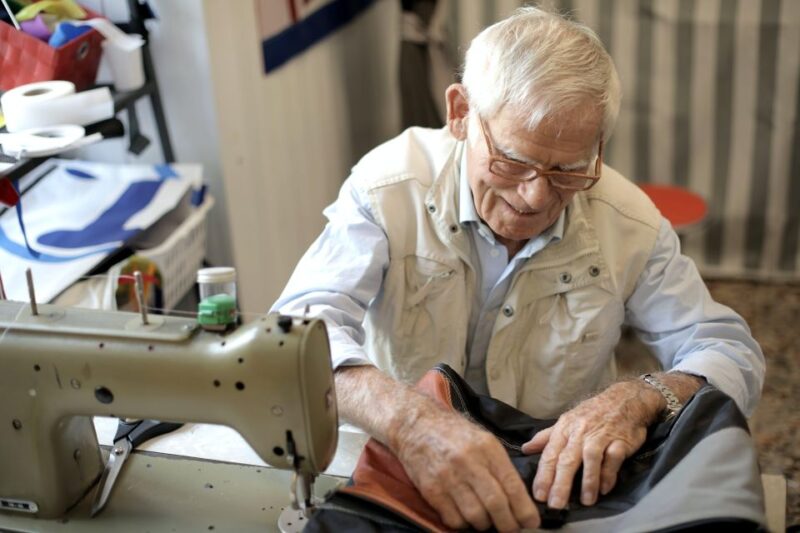 Guided Walking Tour Among the Artisans of Ortigia - Meeting Point Details