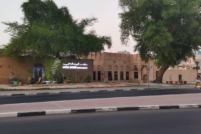 Guided Walking Tour Dubai Old Town, Creek, Abra, Souks - Pricing and Cancellation