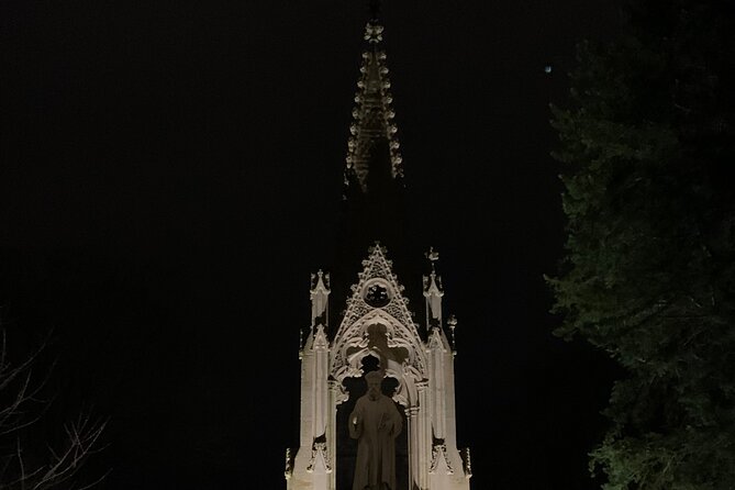 Guided Walking Tour : Ghosts & Giggles of Gloucester - Reviews