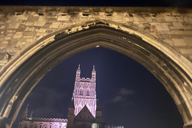 Guided Walking Tour : Ghosts & Giggles of Gloucester - Exploring Gloucesters Haunted History