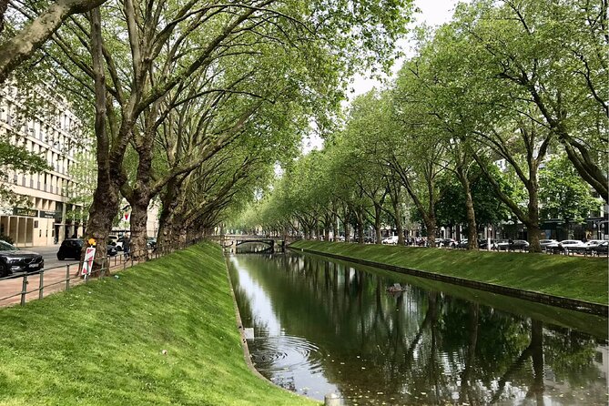 Guided Walking Tour in Dusseldorf - Accessibility and Policies