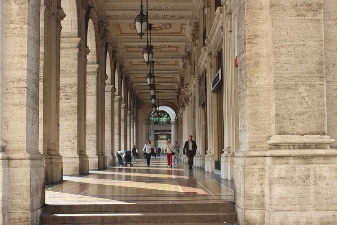 Guided Walking Tour in Genoa - Tour Experience