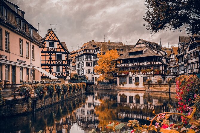 Guided Walking Tour in Strasbourg Between History and Curiosities - Tour Highlights and Inclusions