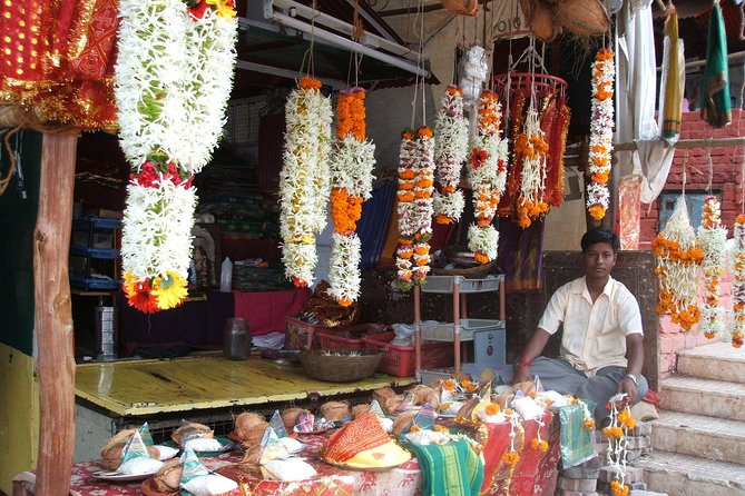 Guided Walking Tour of Divinity Jaipur - Discover Local Prasad