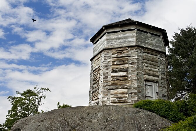 Guided Walking Tour of Sitka | HISTORIC DOWNTOWN - Crescent Harbor