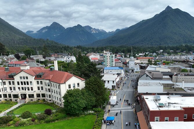 Guided Walking Tour of Sitka | HISTORIC DOWNTOWN - Castle Hill