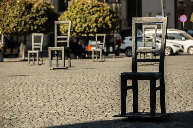 Guided Walking Tour of the Jewish Ghetto in Krakow - Key Points