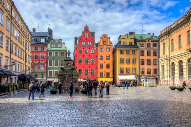 Guided Walking Tour: Stockholm Old Town (English or German) - Meeting and Logistics