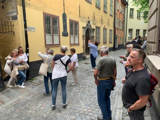 Guided Walking Tour: Stockholm Old Town (English or German) - Customer Reviews