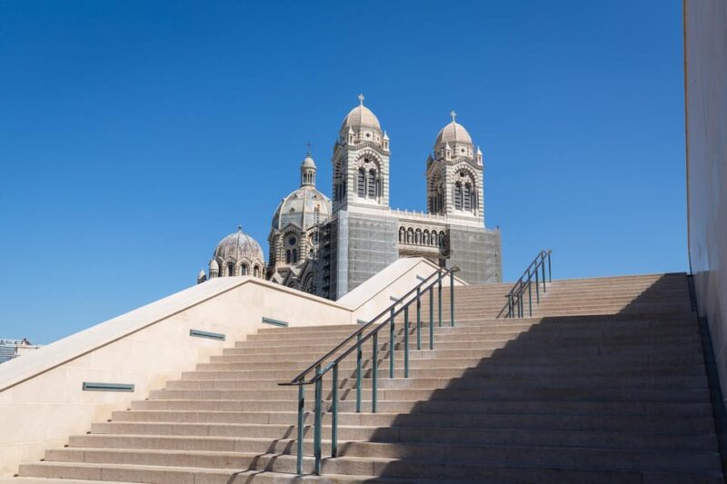 Guided Walking Tour Through Marseille Old Town - Key Points