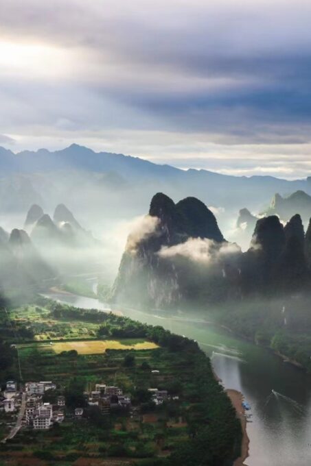 Guilin: Li River Cruise With Buffalo and Tour of Yangshuo - Yangshuo Countryside Cycling Tour
