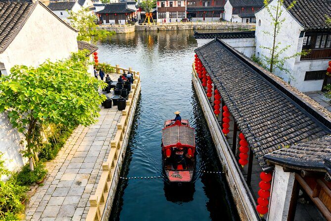 Guilin Private Day Tour to Reed Flute Cave,Elephant Trunk Hill and Daxu Old Town - Who Will Love This Tour?