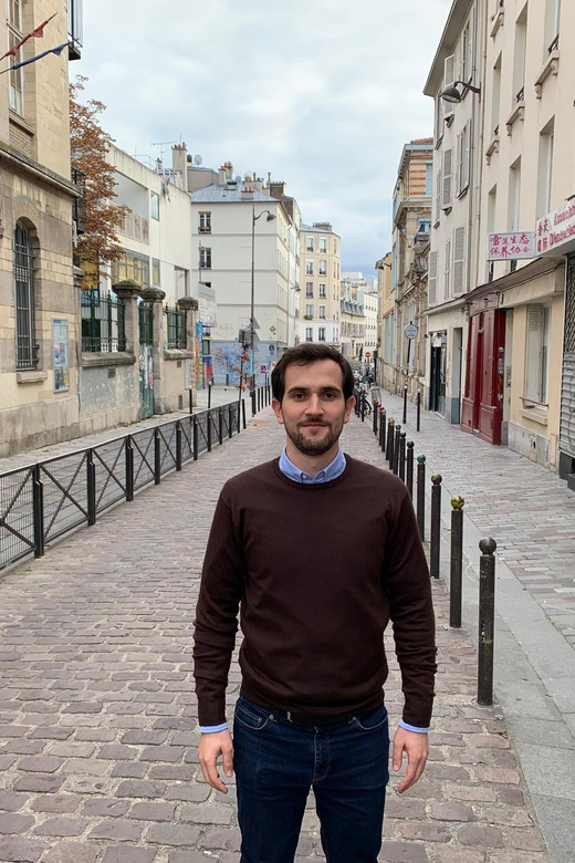 Guillaume, Your Private Local Guide in Castres - Language Options and Group Experience