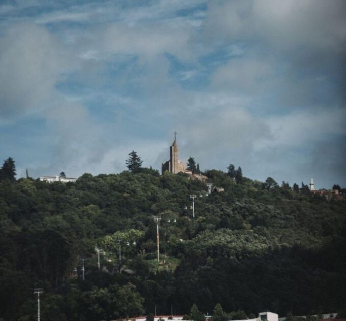 GUIMARÃES: HD TOUR GUIMARÃES SEDAN - Frequently Asked Questions