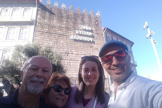Guimarães Medieval - Private Tour From Porto - Tour Duration and Pickup