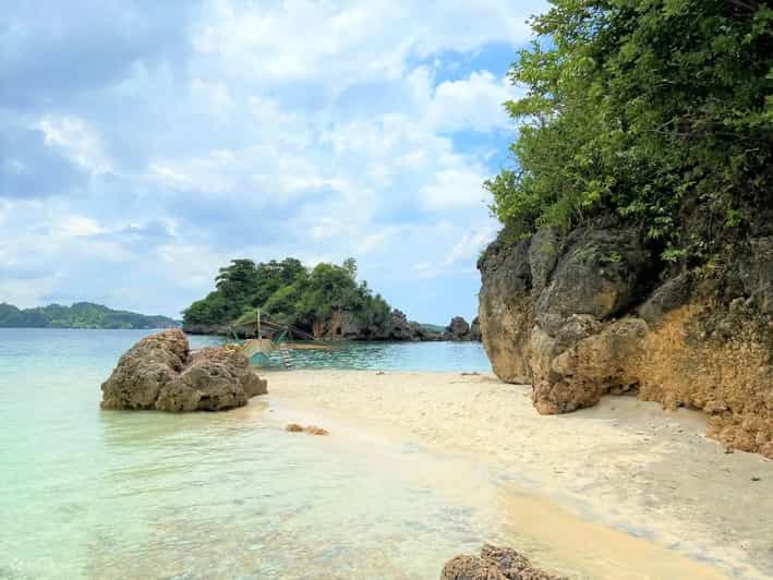 Guimaras Island Hopping Tour (Private Tour) - Inclusions and Amenities