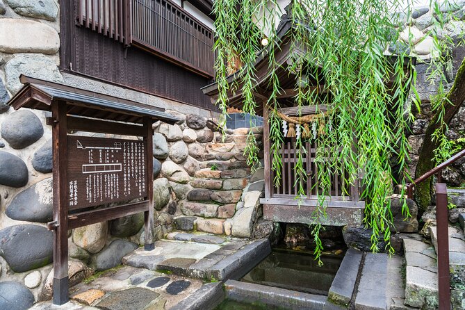Gujo Hachiman All Must-Sees Full Day Private Tour With Government-Licensed Guide - Customizable Tour Options