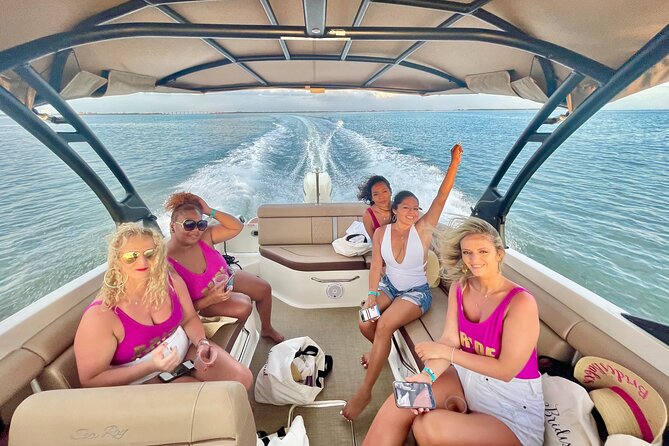 Gulf Barrier Island and Bottlenose Dolphin Tour - Captain and Guided Experience