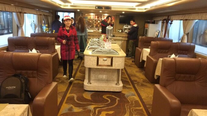 Gullin: Li River Cruise With Pickup and Yangshuo - Infant Policy