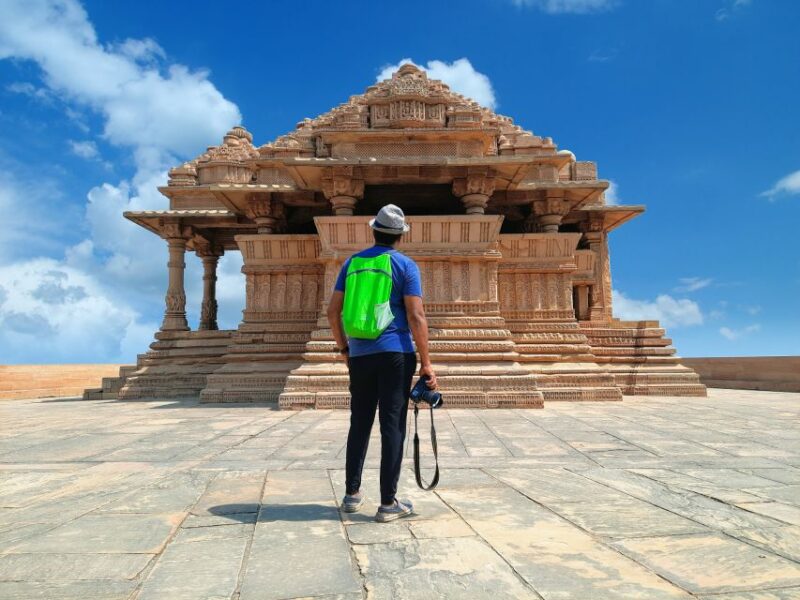 Gwalior: Gwalior Fort and Jai Vilas Palace Private Day Trip - Jai Vilas Palace: Grandeur and Opulence